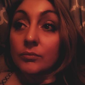 Meet your Posher, Genevieve